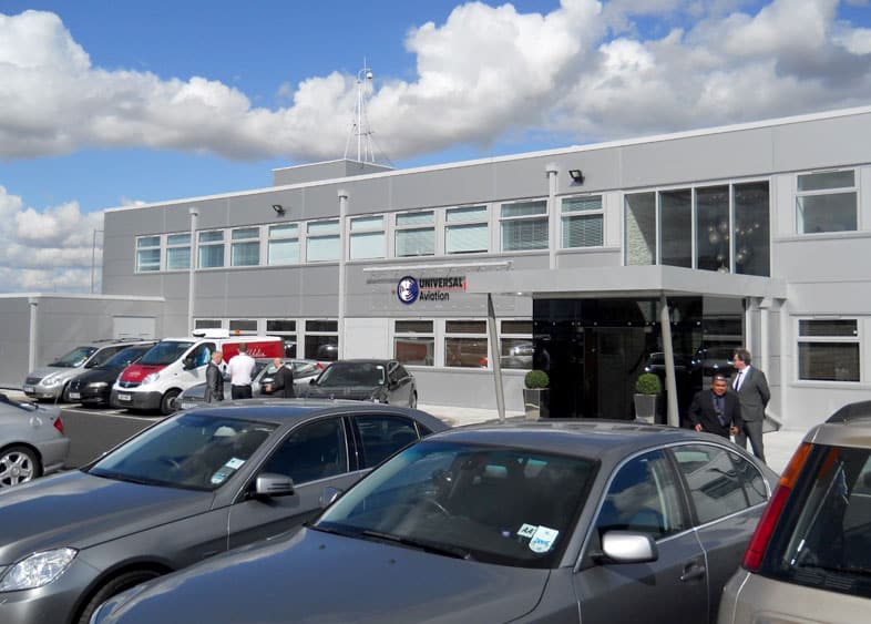 case-universal-aviation-02 - ampersand-associates.com