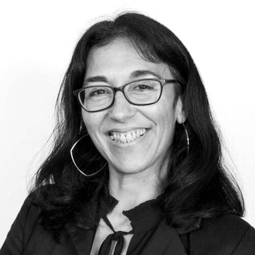 meet-the-team-carolina-500x500 - ampersand-associates.com